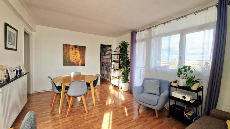 Appartement - 56 m² - 3 pièces