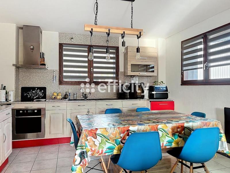 Appartement - 75 m² - 3 pièces