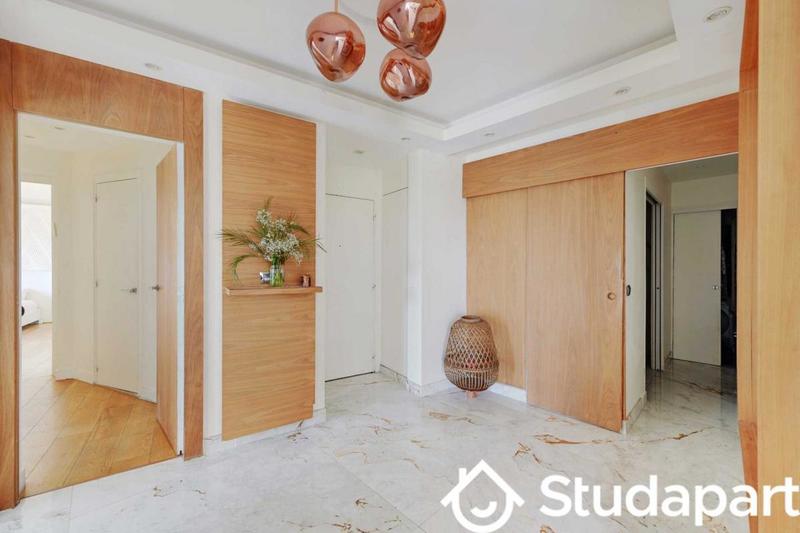 Appartement - 180 m² - 3 pièces