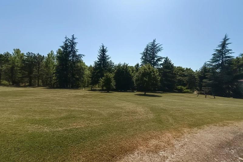 Maison - 199 m² - 7 pièces