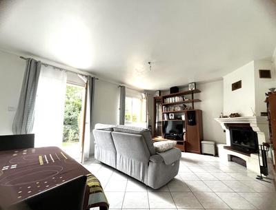 Maison - 81 m² - 4 pièces