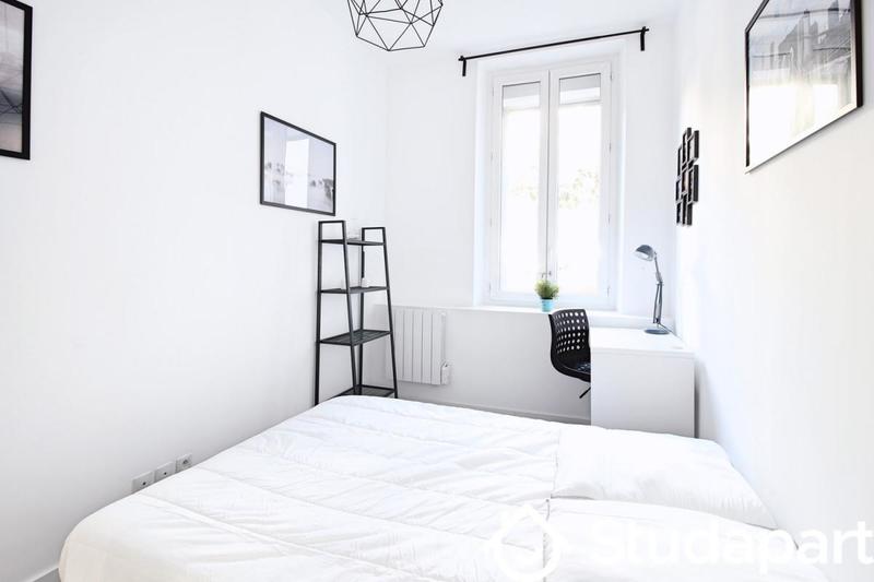 Chambre - 12 m² - 1 pièce