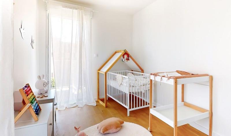 Appartement - 105 m² - 5 pièces