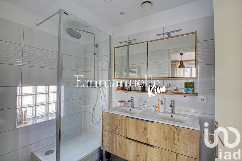 Appartement - 82 m² - 3 pièces