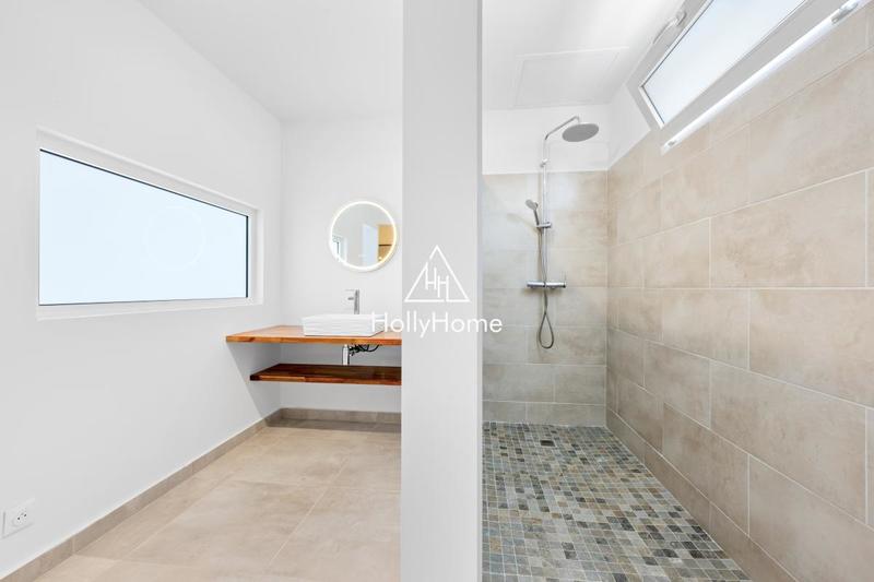 Maison ancienne - 265 m² - 5 pièces