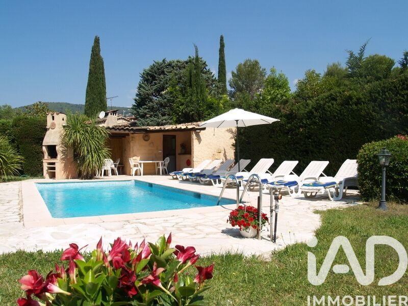 Maison - 180 m² - 7 pièces