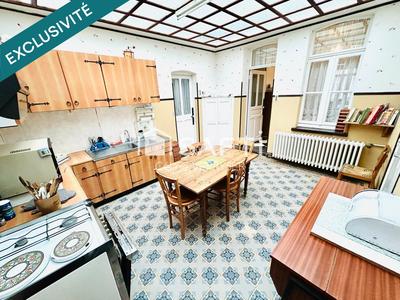 Maison - 81 m² - 6 pièces