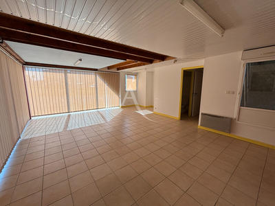 Local d'activité / Entrepôt - 405 m²