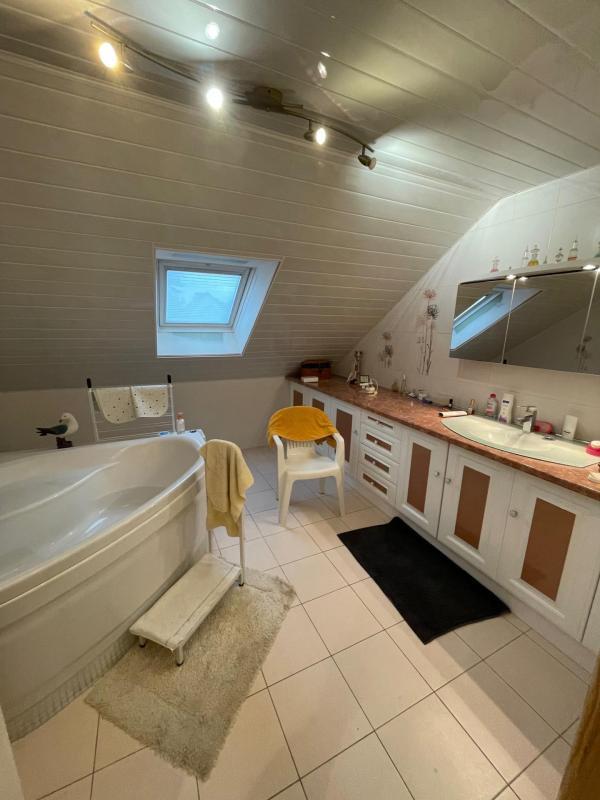 Maison - 168 m² - 5 pièces