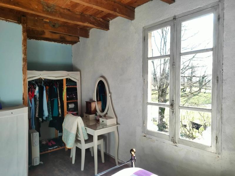 Fermette - 60 875 m² - 4 pièces