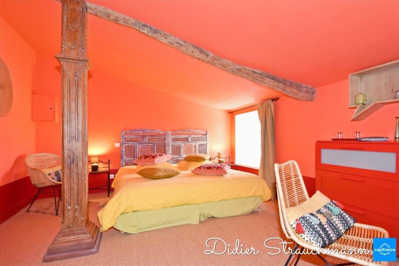 Maison - 322 m² - 8 pièces