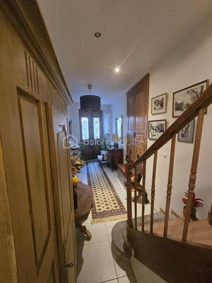 Maison de ville - 100 m² - 5 pièces