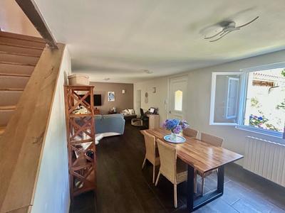 Maison - 105 m² - 4 pièces