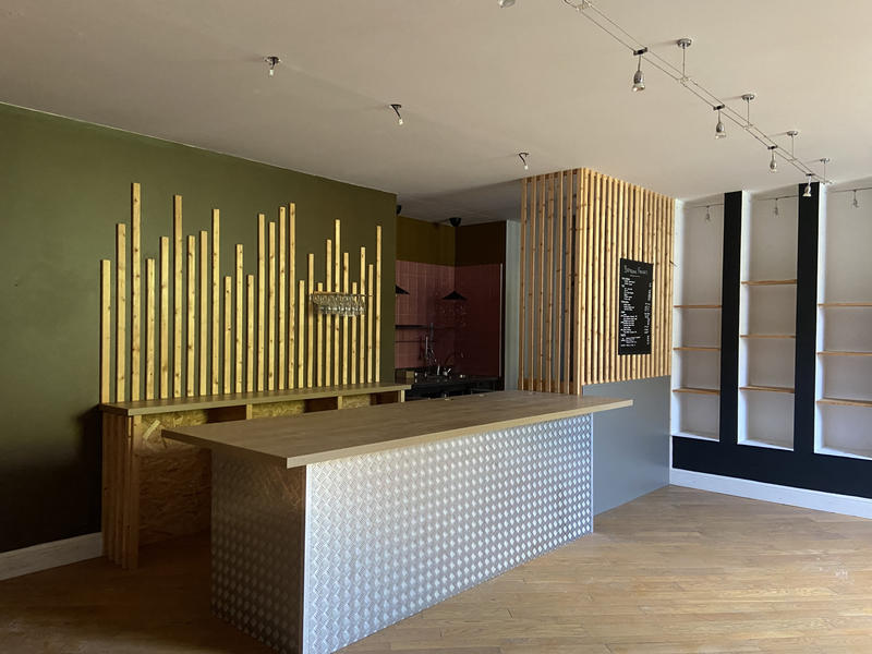 Maison de village - 718 m² - 8 pièces