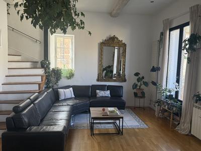 Maison - 207 m² - 6 pièces