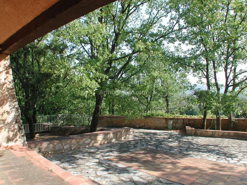 Maison - 225 m² - 7 pièces