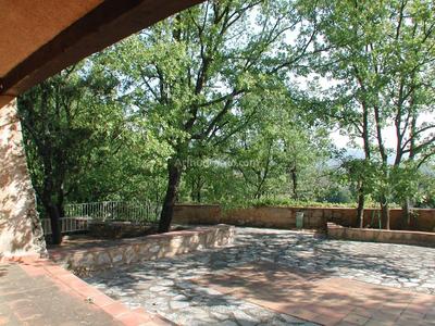 Maison - 225 m² - 7 pièces