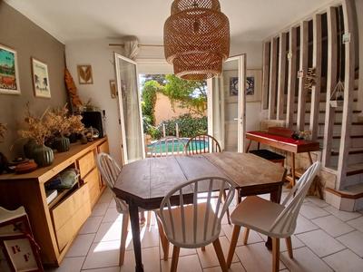 Maison - 84 m² - 4 pièces