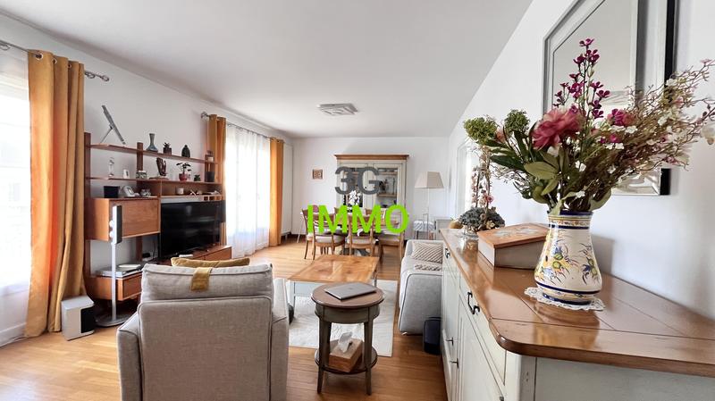 Maison - 140 m² - 7 pièces