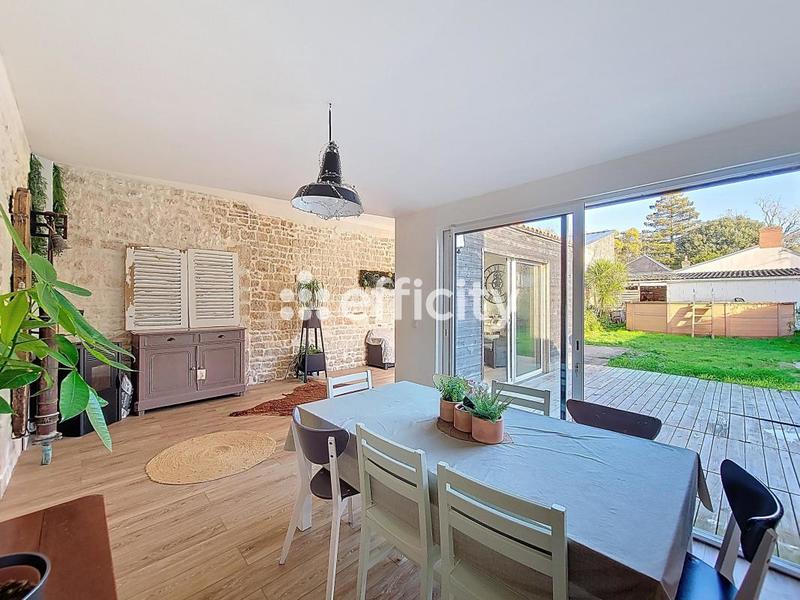 Maison de ville - 146 m² - 5 pièces