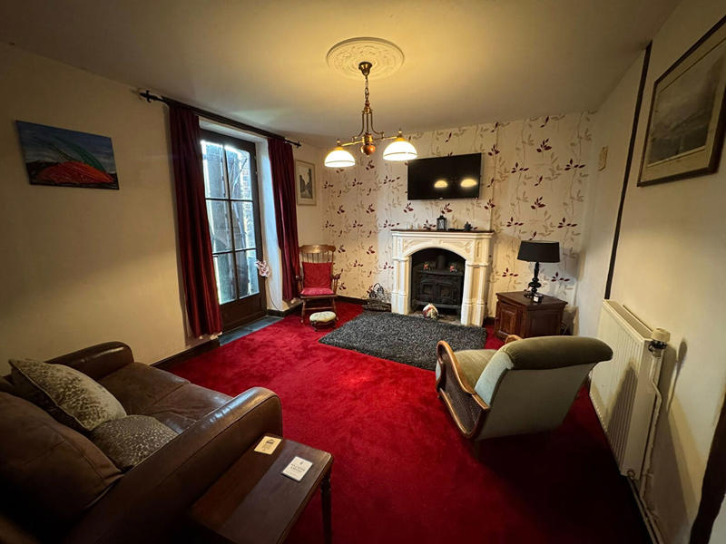 Maison - 194 m² - 7 pièces