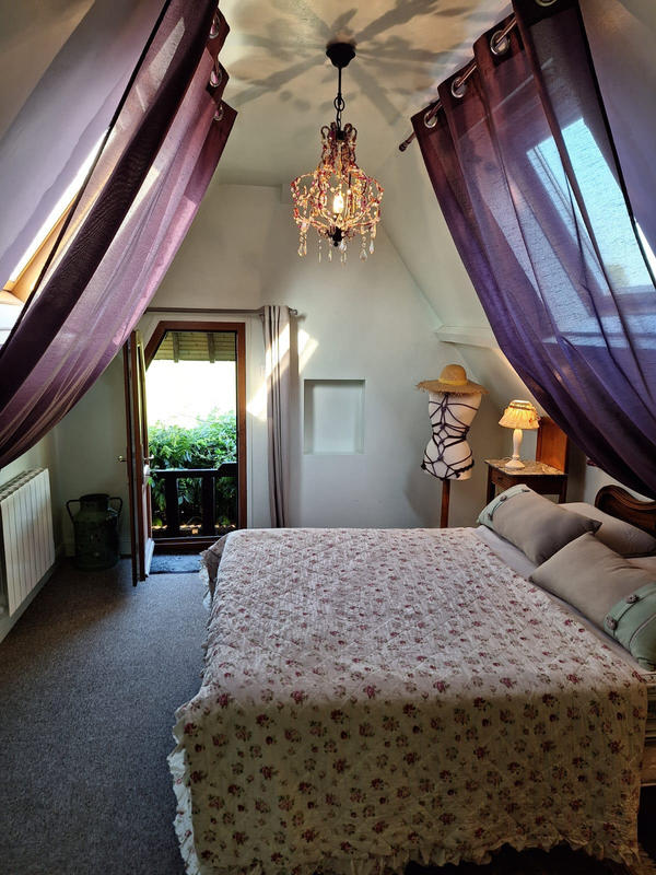 Maison - 85 m² - 5 pièces