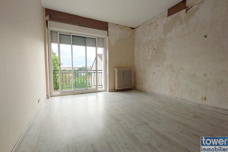 Maison - 197 m² - 8 pièces