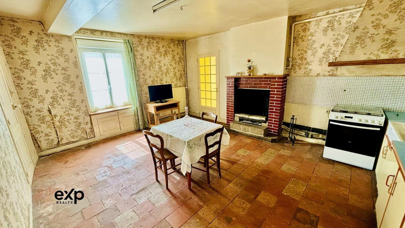 Maison traditionnelle - 143 m² - 7 pièces