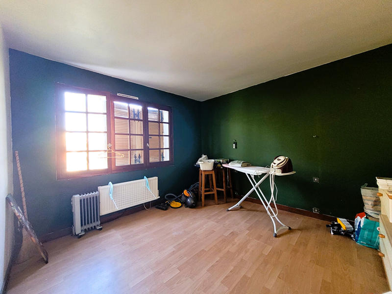 Maison - 177 m² - 7 pièces