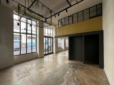 Bureau - 100 m² - 2 pièces