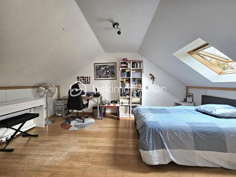 Maison - 135 m² - 6 pièces