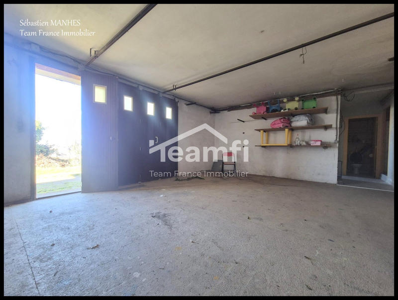 Maison - 95 m² - 5 pièces