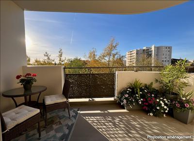 Appartement - 79 m² - 4 pièces