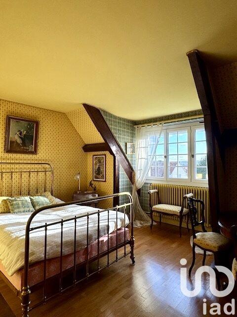 Maison - 190 m² - 7 pièces