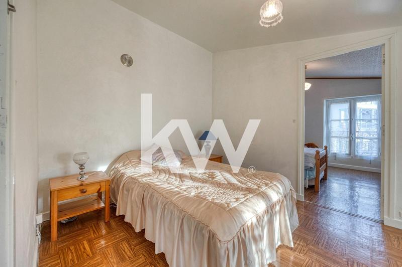 Maison ancienne - 177 m² - 7 pièces