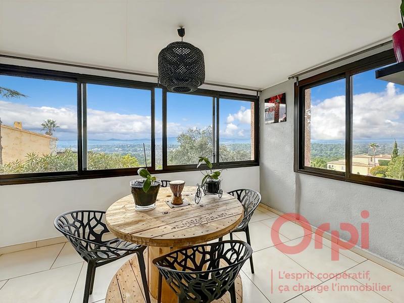 Maison - 146 m² - 8 pièces