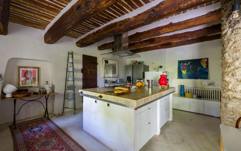 Propriété - 335 m² - 10 pièces