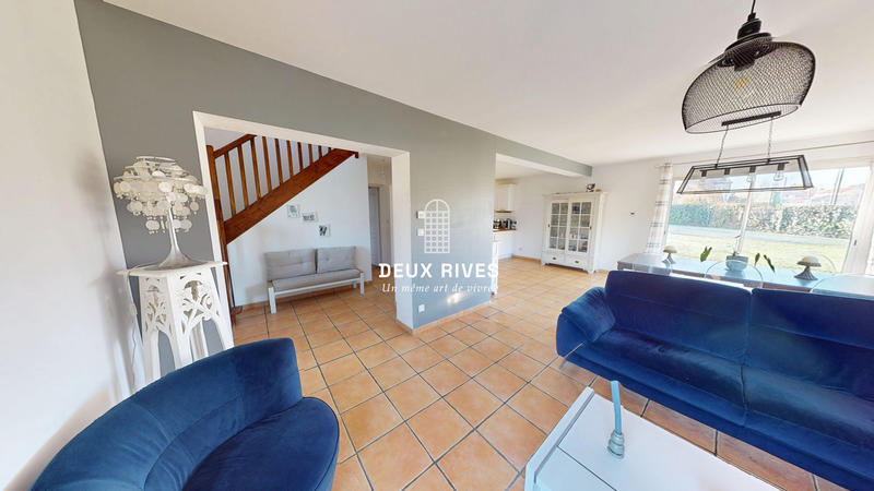 Maison traditionnelle - 120 m² - 6 pièces