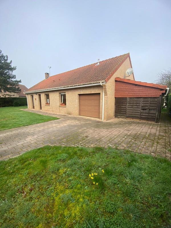 Maison - 90 m² - 3 pièces