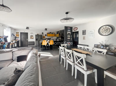 Maison - 130 m² - 6 pièces