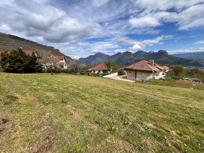 Terrain - 605 m²