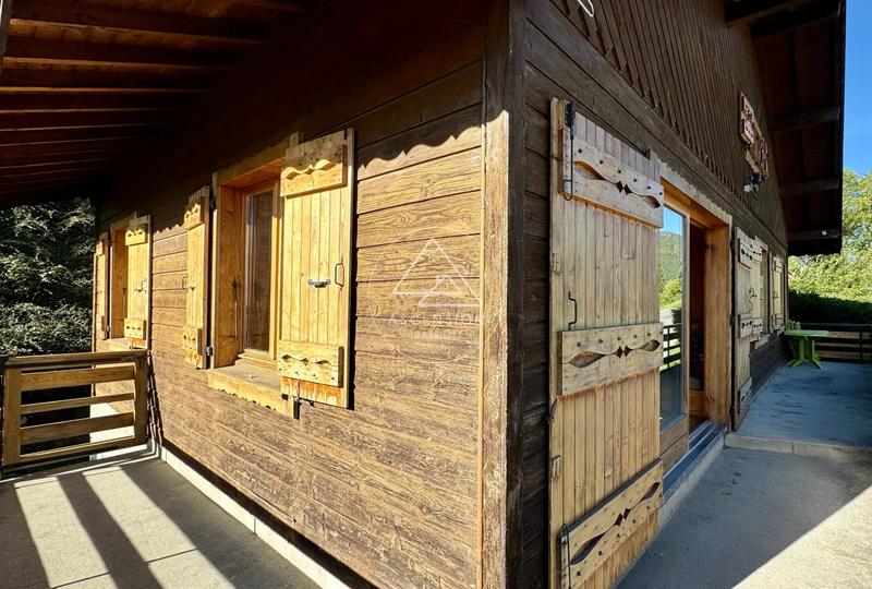 Maison - 138 m² - 6 pièces