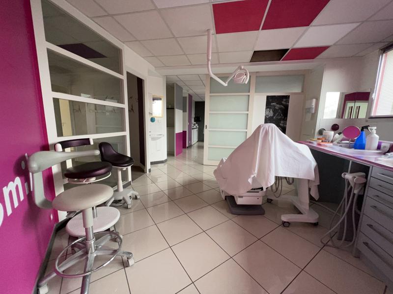 Local d'activités - 124 m²