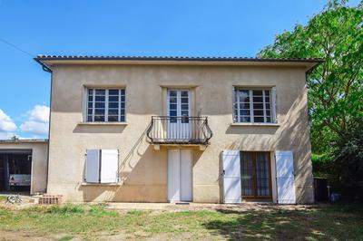 Maison traditionnelle - 156 m² - 7 pièces