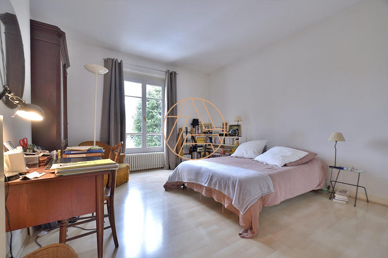 Maison ancienne - 200 m² - 8 pièces