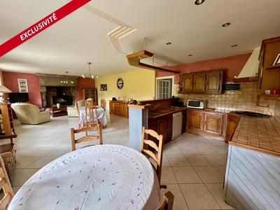 Maison - 150 m² - 5 pièces