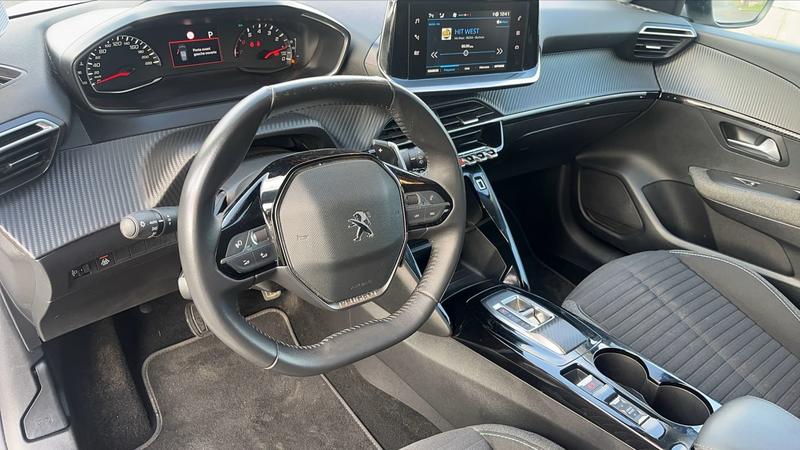 Peugeot 208 5 1.2 PureTech 100 Eat8 Style