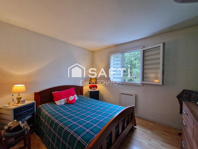 Maison - 95 m² - 5 pièces