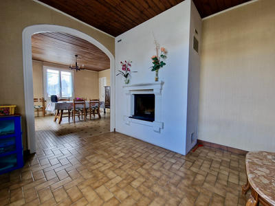 Maison - 86 m² - 6 pièces