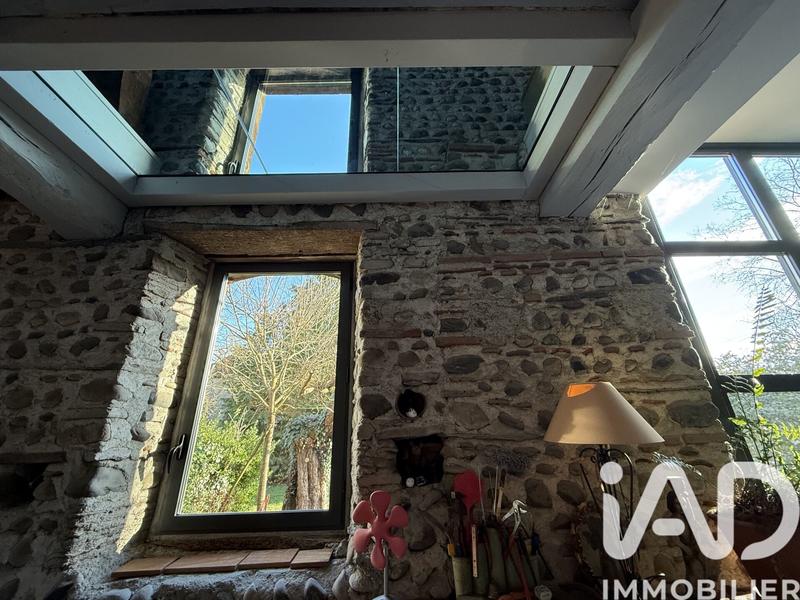 Maison - 228 m² - 7 pièces